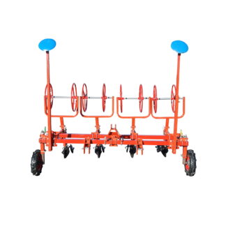 Utilaj pentru tractor de intins banda picurare 4 randuri